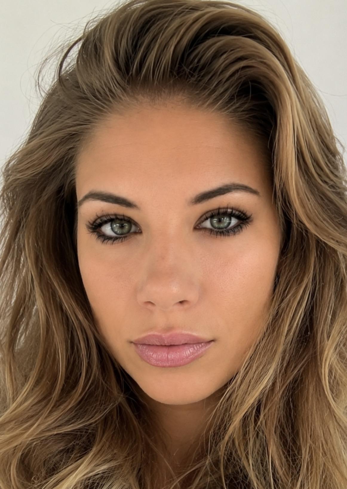 Mira Harder